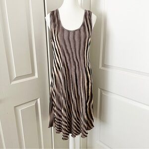 Sleeveless Textured Stretch Jersey Boho Sheath Dress – Resort Chic, Size M